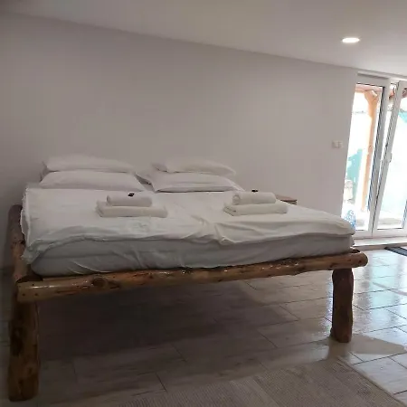 Mini House