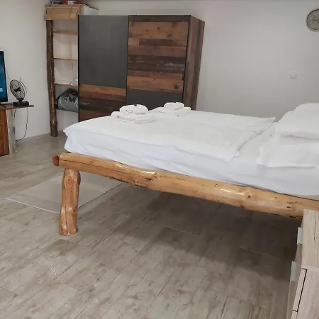 Mini House Апартаменты *